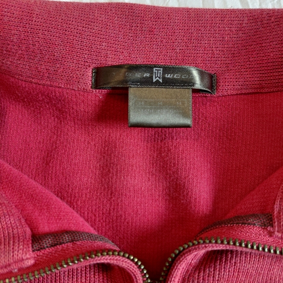 Tiger Woods Men's Quarter Zip-Up Pull Over Sweater in Rustic Red Size M - Picture 3 of 5